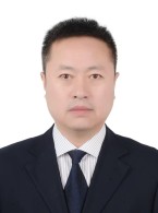 李志忠，男，1975年7月出生，汉族，本科，三级律师，中共党员。现任陇南市五届人大法制工作委员会委员、陇南市人民代表大会及其常务委员会立法顾问、陇南市公安局党风政风警风监督员。曾获陇南市优秀律师、司法