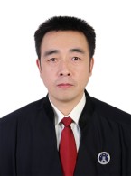 王金贵，男，1970年3月出生，汉族，本科，二级律师，中共党员。现任甘肃省人大代表、中华全国律师协会理事及乡村振兴委员会副主任、甘肃省法官检察官惩戒委员会委员、甘肃省律师行业党委委员、甘肃省律师协会第