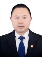 朱兴俊，男，1973年3月出生，汉族，本科，中级职称，中共党员。现任甘肃卓辩律师事务所主任、酒泉市律师行业党委委员、甘肃卓辩律师事务所党支部书记，甘肃省律师协会第七届理事会理事、刑辩委员会委员，酒泉市